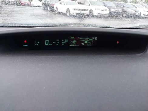 Used 2010 Toyota Prius FWD image 7