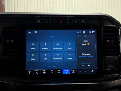 Used 2023 Ford F350 Lariat AWD/4WD image 19