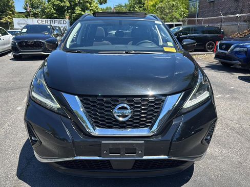 Used 2019 Nissan Murano SV w/ Premium Package AWD/4WD image 10