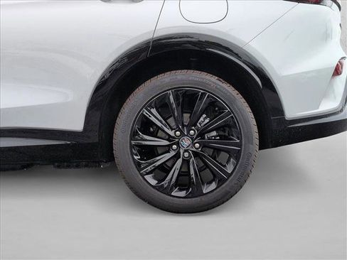 New 2026 Buick Envista Sport Touring w/ Convenience I Package FWD image 10