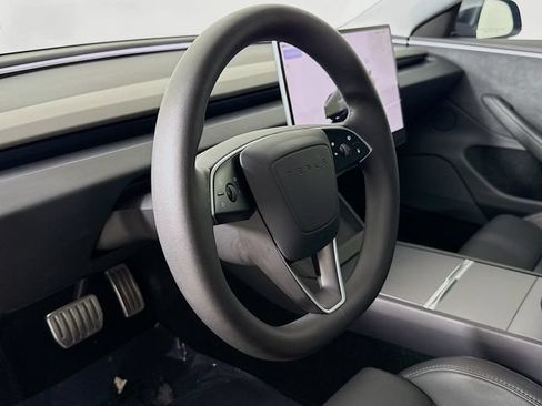 Used 2024 Tesla Model 3 Performance AWD/4WD image 10