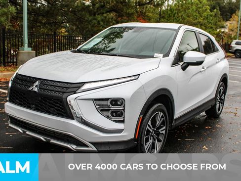 Used 2024 Mitsubishi Eclipse Cross SE image 3