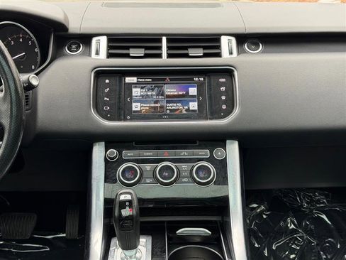 Used 2016 Land Rover Range Rover Sport HSE image 33