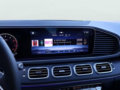 Certified 2026 Mercedes-Benz GLE 450 4MATIC image 23