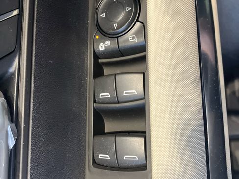 New 2026 GMC Hummer EV 4x4 Crew Cab image 12