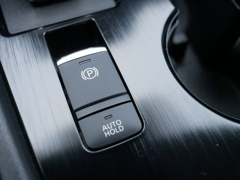 Certified 2023 Nissan Rogue S image 32