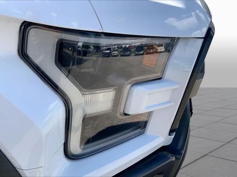 Used 2018 Ford F150 Raptor w/ Equipment Group 802A Luxury AWD/4WD image 27