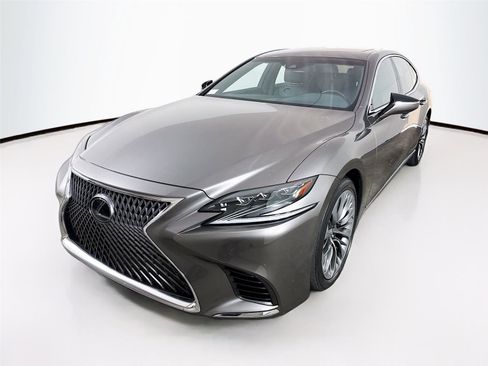 Used 2020 Lexus LS 500 image 3