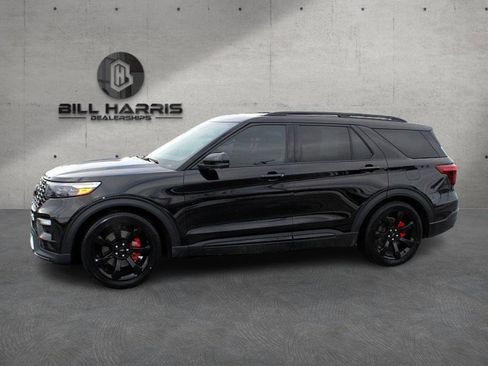 Used 2021 Ford Explorer ST w/ Equipment Group 401A image 2