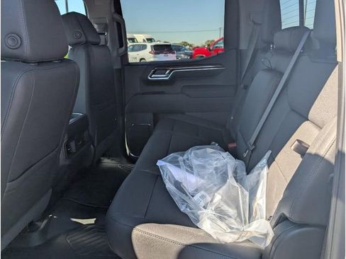 New 2026 Chevrolet Silverado 1500 LT Trail Boss w/ Convenience Package II image 11