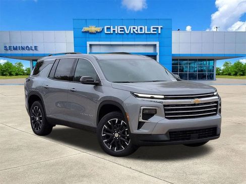 New 2026 Chevrolet Traverse LT w/ Sun and Wheel Package FWD image 1