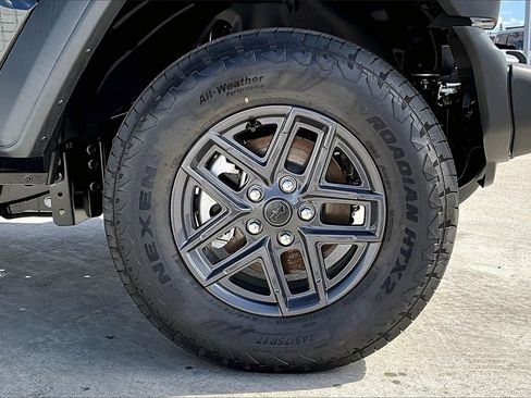 New 2025 Jeep Wrangler Sport S image 19