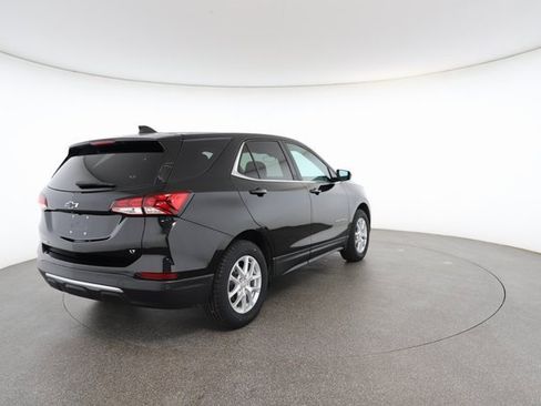 Used 2024 Chevrolet Equinox LT w/ LPO, Floor Liner Package image 16
