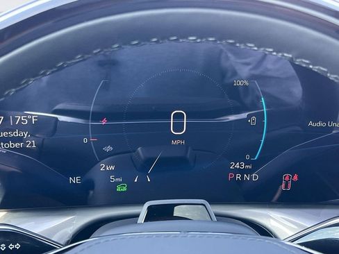 New 2026 Cadillac Vistiq Platinum AWD/4WD image 15
