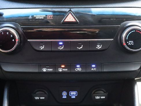 Used 2016 Hyundai Tucson SE w/ Option Group 12 AWD/4WD image 18