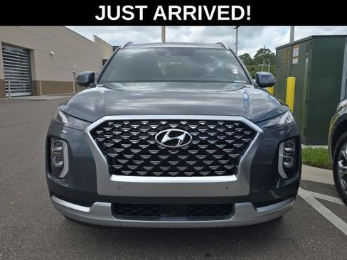 Used 2021 Hyundai Palisade Calligraphy FWD image 2