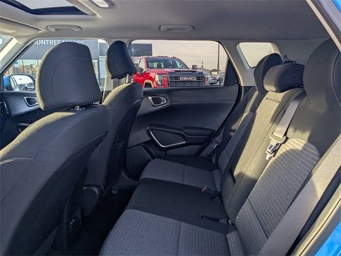 Used 2023 Kia Soul EX image 12