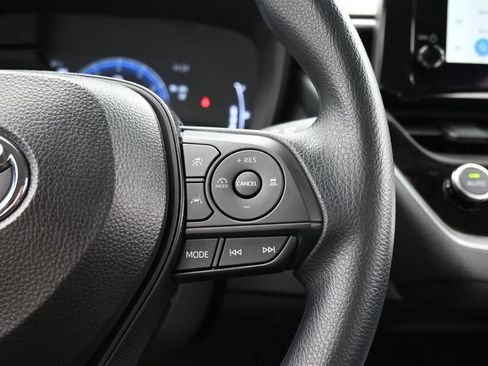 Used 2026 Toyota Corolla LE w/ LE Premium Package FWD image 44
