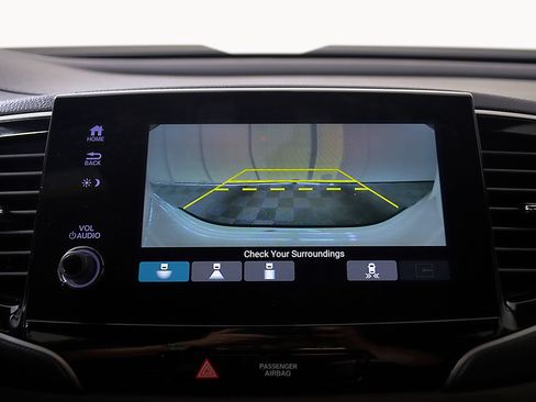 Used 2022 Honda Passport TrailSport image 31