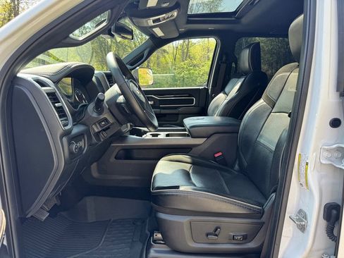 Used 2020 RAM 3500 Laramie w/ Night Edition image 18