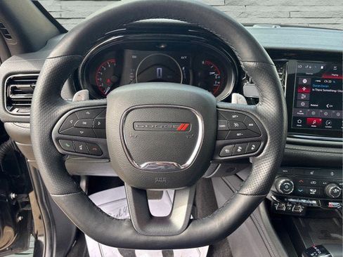 Used 2022 Dodge Durango GT image 11