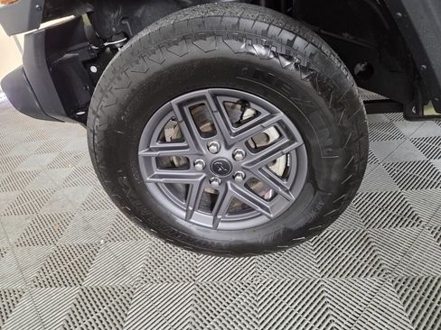 Certified 2025 Jeep Wrangler Sport AWD/4WD image 10