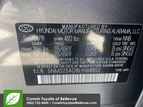 Used 2020 Hyundai Santa Fe SE FWD image 29