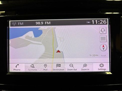 Used 2018 Nissan Rogue SL image 19