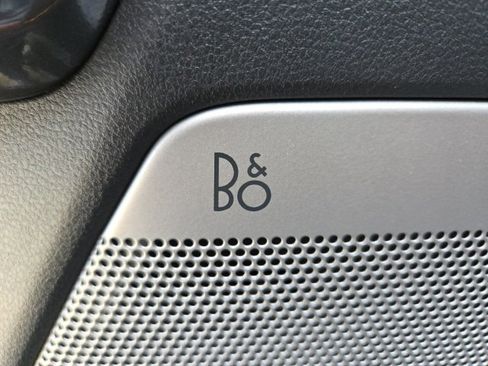 Used 2023 Ford F150 XLT w/ Equipment Group 302A High image 10