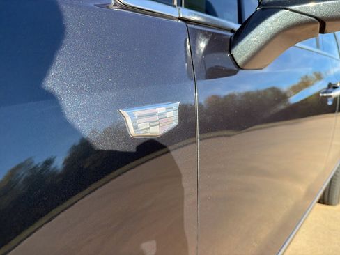 Used 2021 Cadillac XT5 Premium Luxury w/ LPO, Floor Liner Package image 16