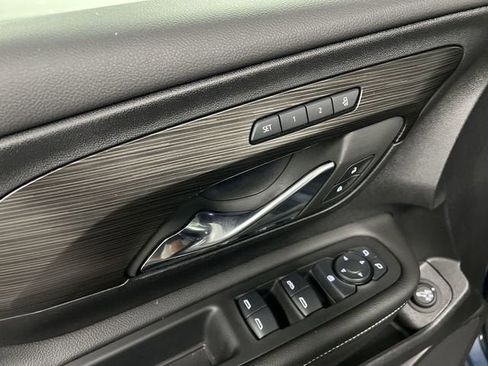 Certified 2024 GMC Terrain SLT w/ Elevation Edition AWD/4WD image 22