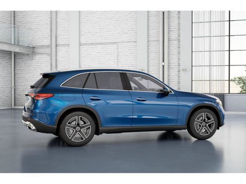 Used 2026 Mercedes-Benz GLC 300 image 19