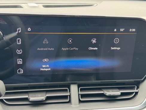 Used 2026 Chevrolet Trax LT image 21