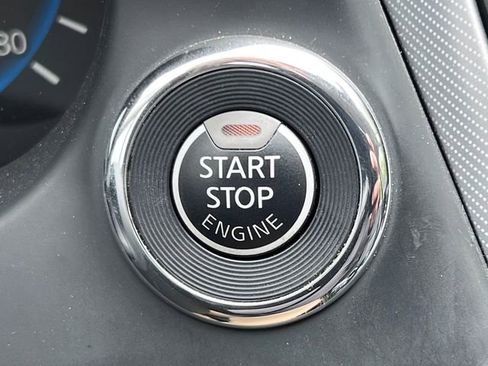 Used 2023 INFINITI Q50 Luxe AWD/4WD image 26