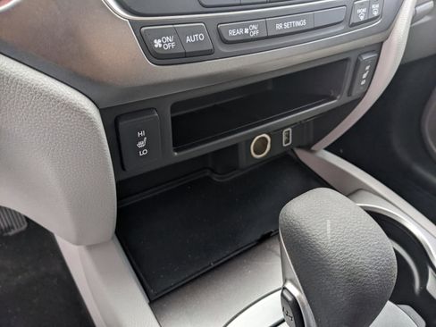 Used 2019 Honda Ridgeline RTL-T image 23