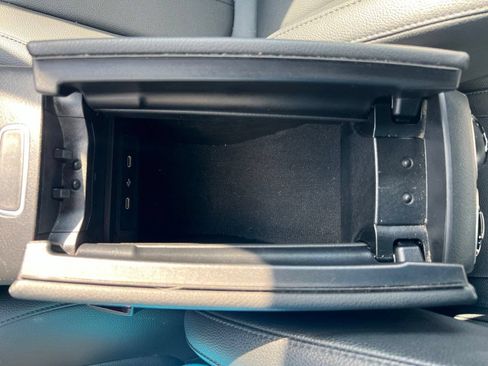 Used 2025 Mercedes-Benz CLA 250 image 24