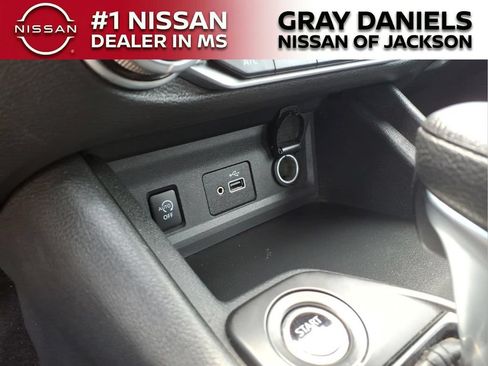 Used 2024 Nissan Sentra S FWD image 18