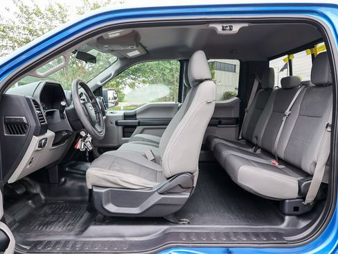 Used 2016 Ford F150 XL w/ Equipment Group 101A Mid AWD/4WD image 39