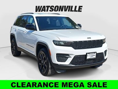 New 2025 Jeep Grand Cherokee Altitude