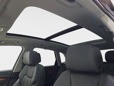 Used 2021 Audi Q5 2.0T Premium Plus w/ Premium Plus Package image 30