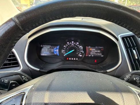 Used 2015 Ford Edge Titanium w/ Equipment Group 302A AWD/4WD image 19