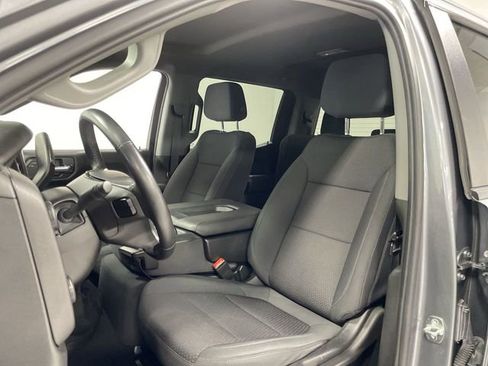 Used 2022 Chevrolet Silverado 1500 Custom Trail Boss w/ LPO, Dark Essentials Package AWD/4WD image 11