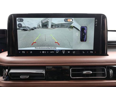 New 2026 Lincoln Aviator Reserve AWD/4WD image 16