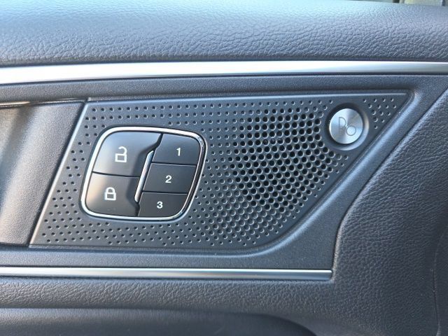 Used 2019 Ford Edge ST w/ Equipment Group 401A AWD/4WD image 31