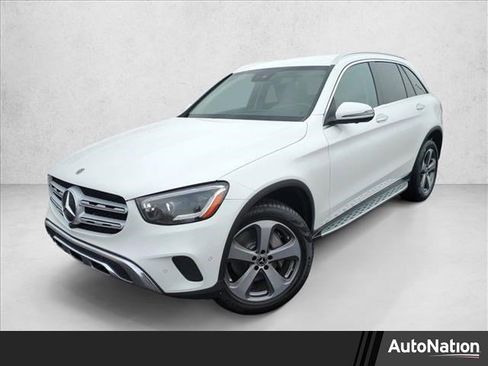 Used 2022 Mercedes-Benz GLC 300 4MATIC w/ Multimedia Package Lite image 1