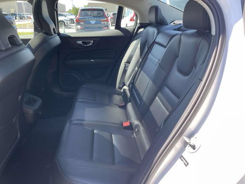 Used 2024 Volvo S60 B5 Core FWD image 3