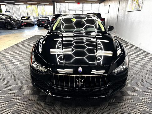 Used 2019 Maserati Ghibli S image 5