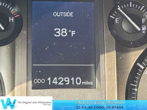 Used 2014 Lexus GX 460 w/ Premium Package image 19