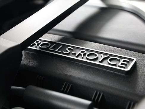 New 2025 Rolls-Royce Cullinan w/ Dynamic Package image 29