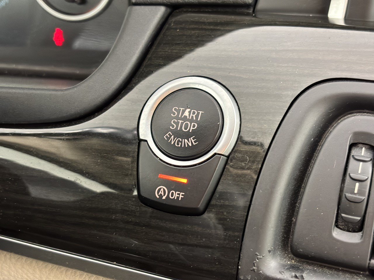 Used 2014 BMW 528i Sedan RWD image 20